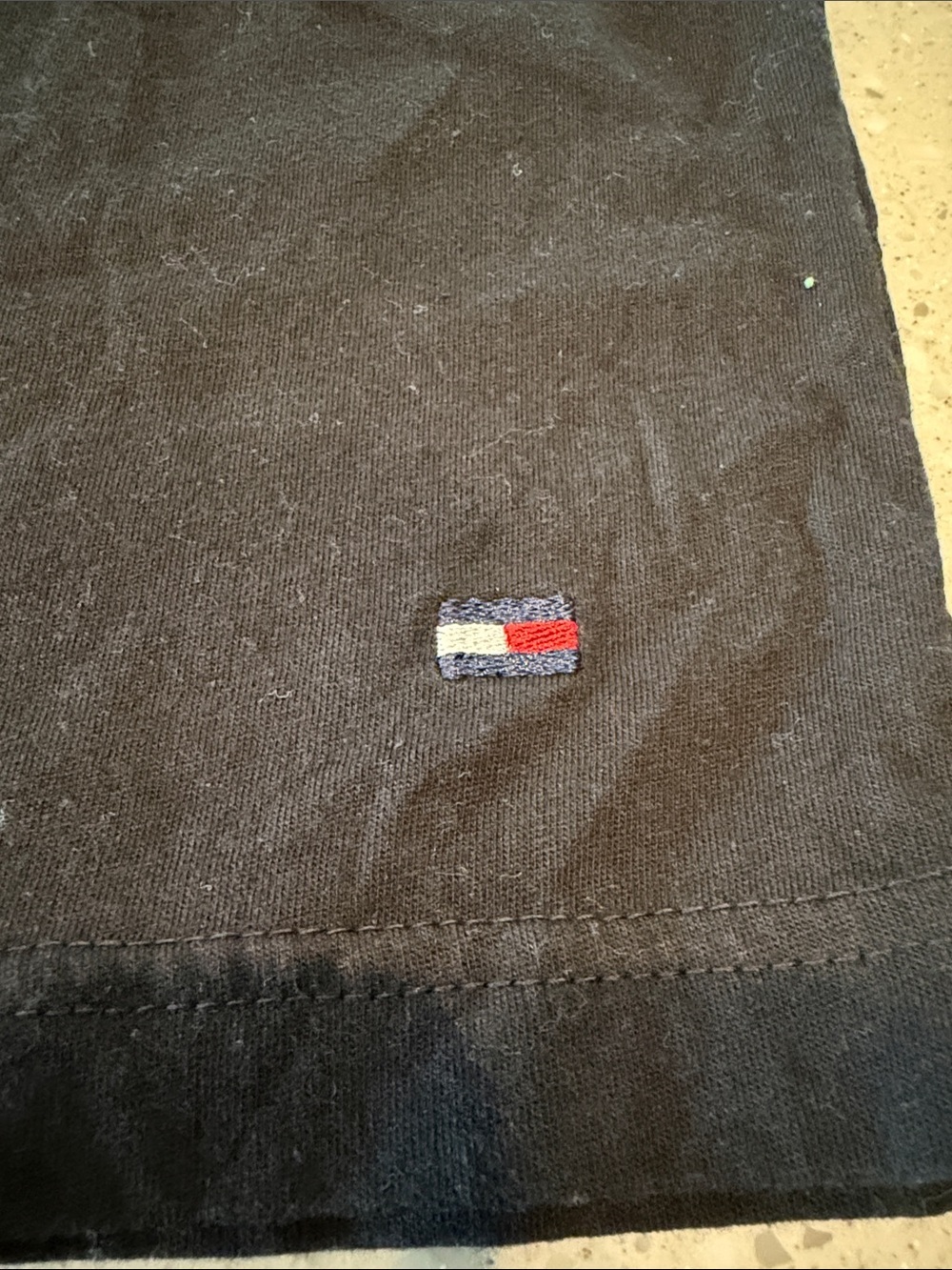 Tommy Hilfiger Black V-Neck Short Sleeve Tee with Flag Detail - Picture 3 of 3